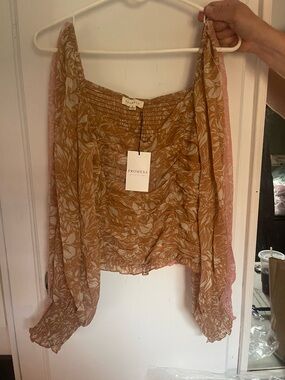 Promesa Toffee Floral Off-Shoulder Blouse